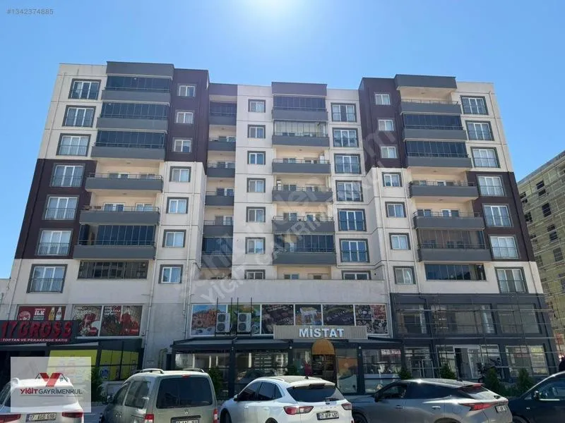 Esenler Mahallesinde Satılık 3+1 Daire