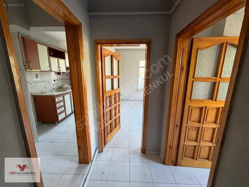 Havaalanı Kavşağında Satılık 2+1 Daire — fotoğraf 6