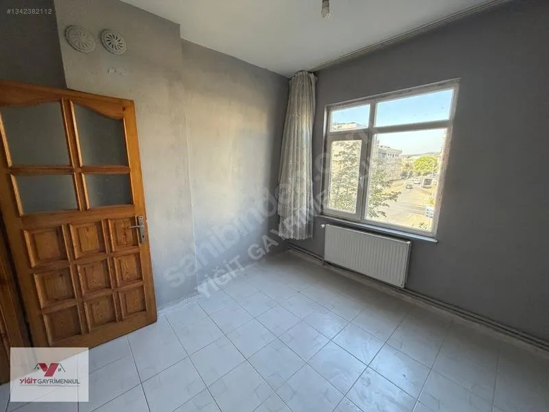 Havaalanı Kavşağında Satılık 2+1 Daire — fotoğraf 8