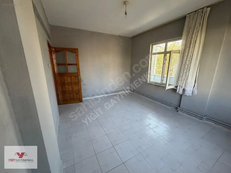 Havaalanı Kavşağında Satılık 2+1 Daire — fotoğraf 12