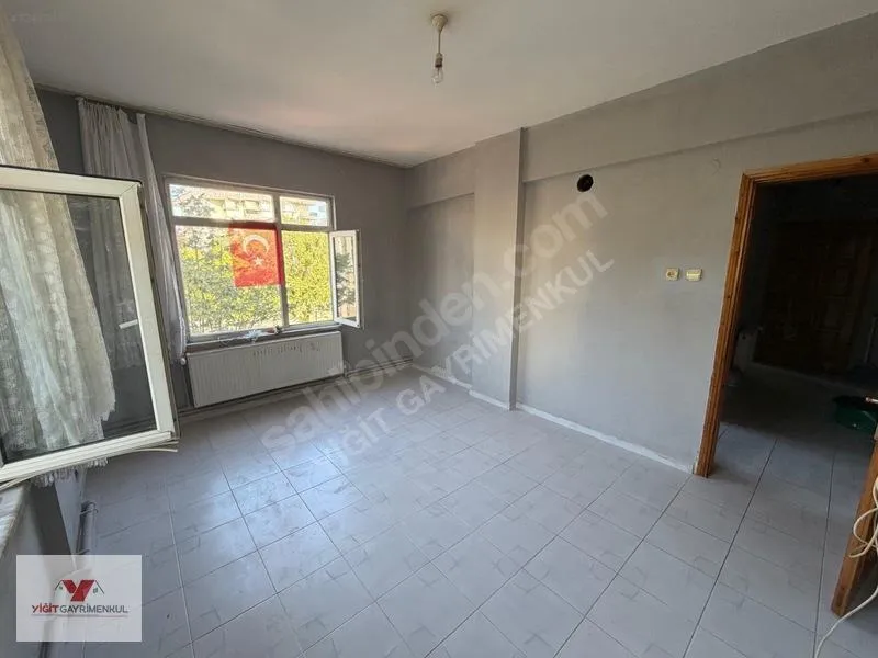Havaalanı Kavşağında Satılık 2+1 Daire — fotoğraf 13