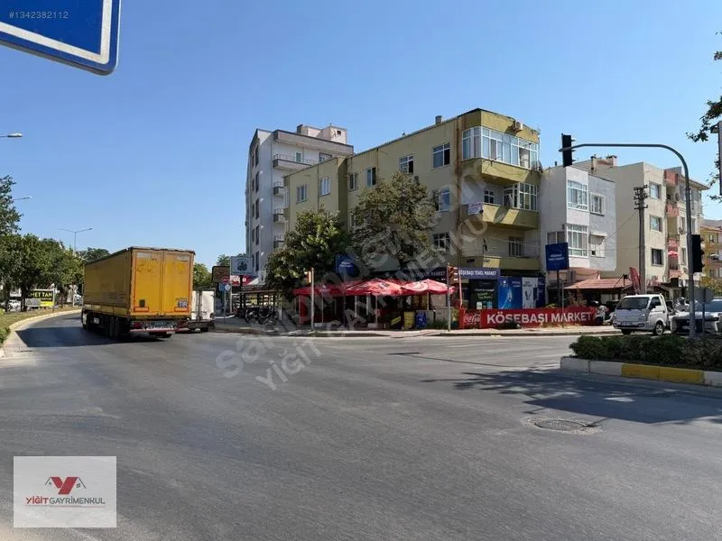 Havaalanı Kavşağında Satılık 2+1 Daire — fotoğraf 32