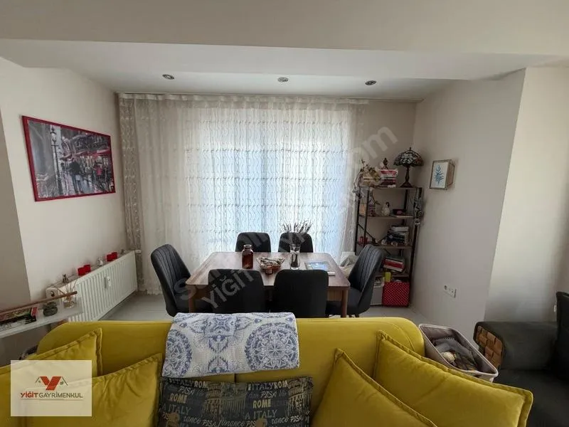 Barbaros Loft Nar Sitesinde Satılık 1+1 — fotoğraf 6