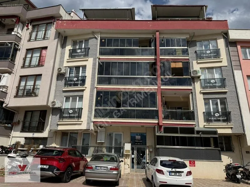 Kepez Meydana Yakın Satılık 2+1 Daire