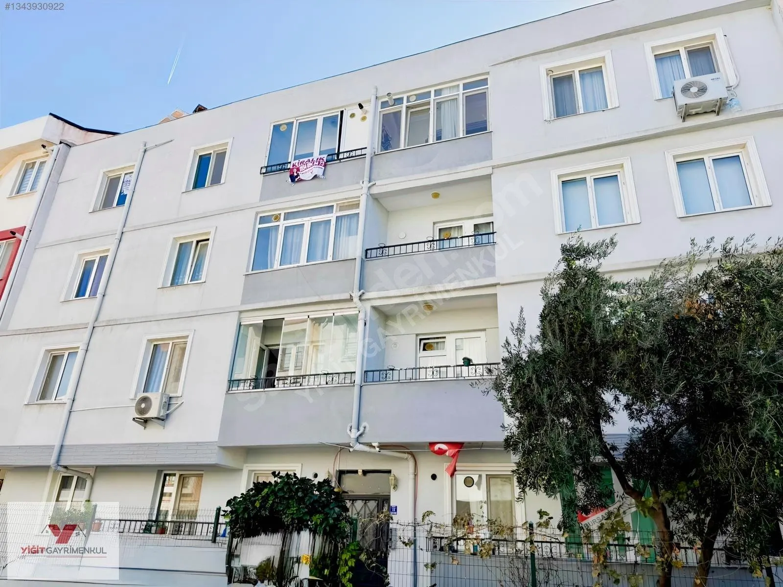Çanakkale Barbaros'ta Kiralık 2,5+1 Daire