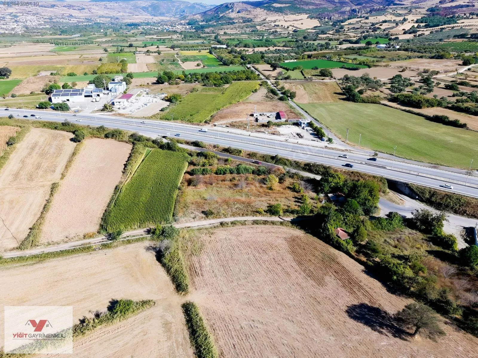 Sarıcaeli'de Anayol Kenarı Kiralık Tarla — fotoğraf 3