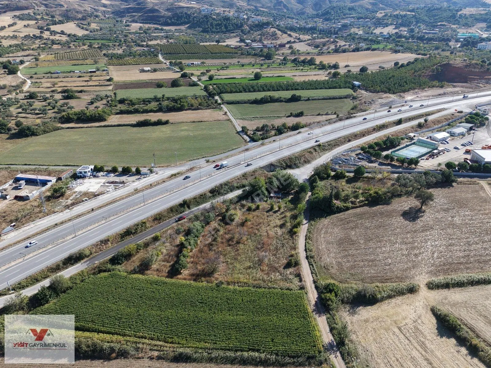Sarıcaeli'de Anayol Kenarı Kiralık Tarla — fotoğraf 10