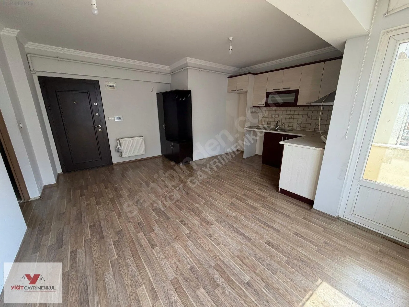 Havalimanı Karşısı Kiralık 1+1 Daire — fotoğraf 4