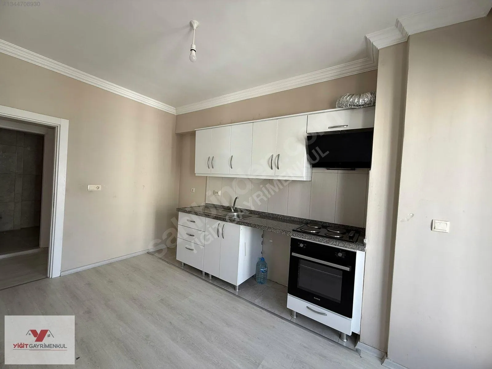 İsmetpaşa'da Kapalı Mutfak 2+1 Kiralık — fotoğraf 10