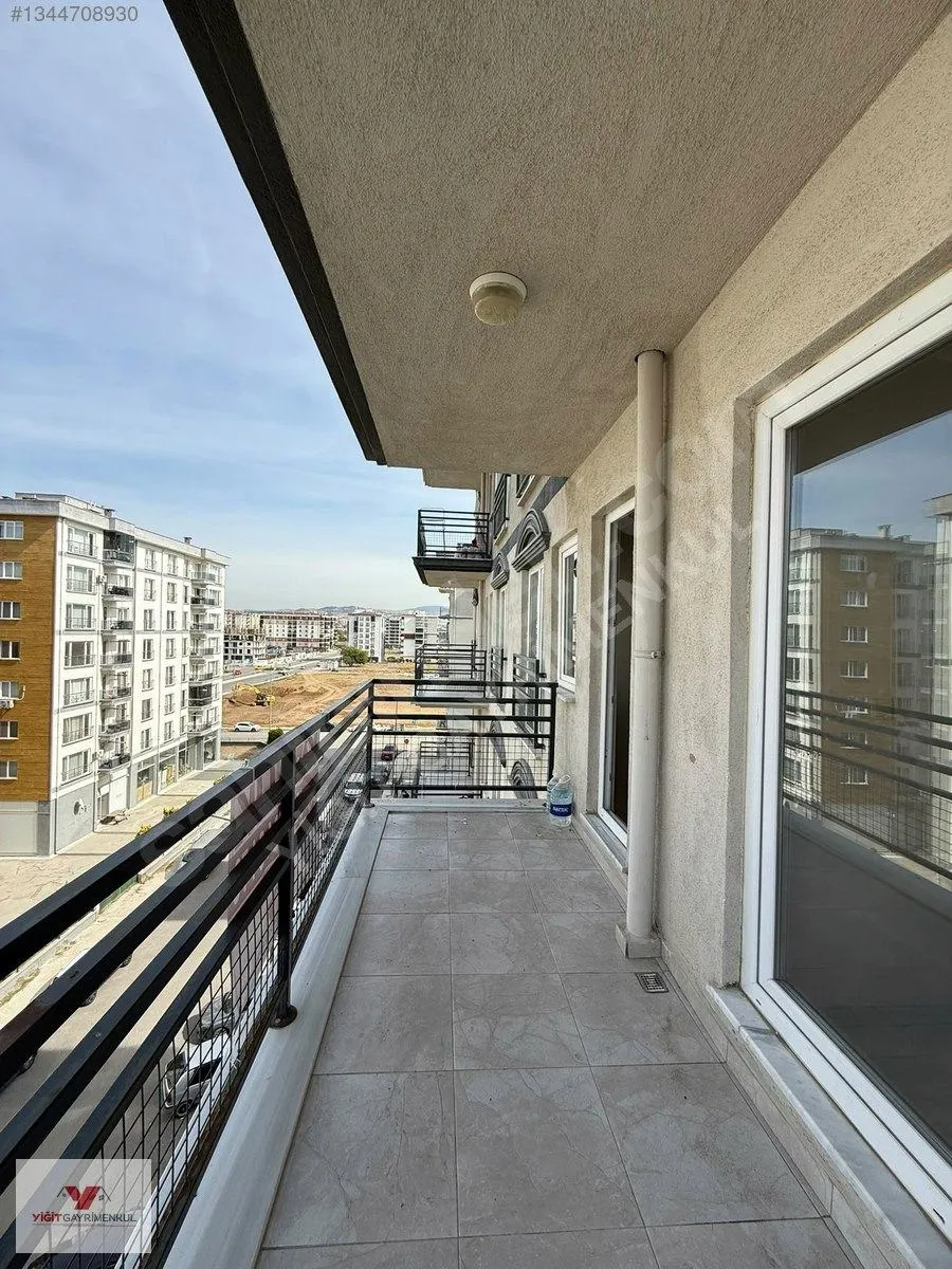 İsmetpaşa'da Kapalı Mutfak 2+1 Kiralık — fotoğraf 12