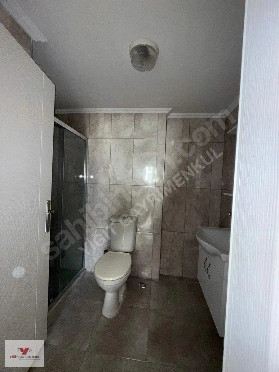 İsmetpaşa'da Kapalı Mutfak 2+1 Kiralık — fotoğraf 24